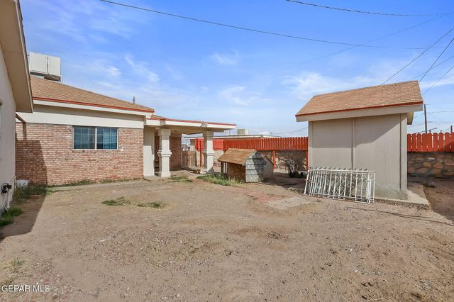 320 MIRASOL Drive, El Paso, TX 79907