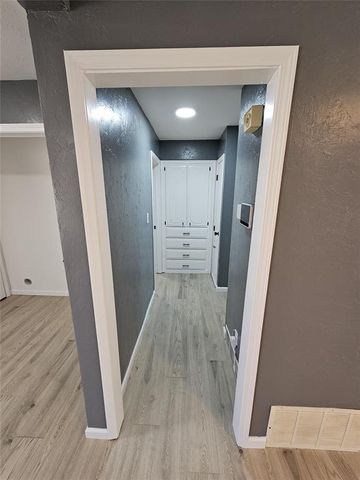 1305 Juniper Circle, Midwest City, OK 73110