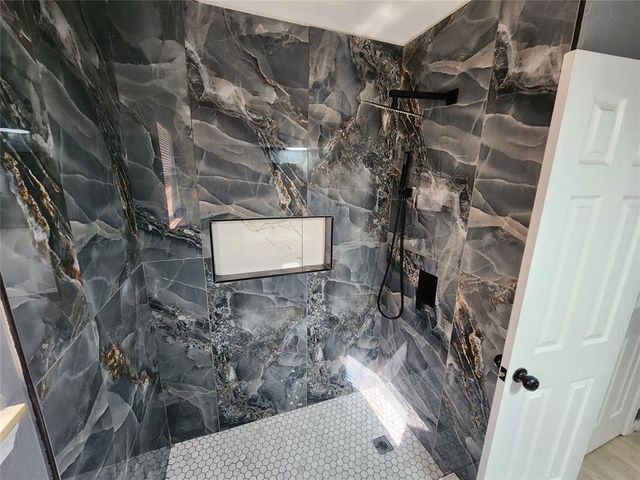 1305 Juniper Circle, Midwest City, OK 73110