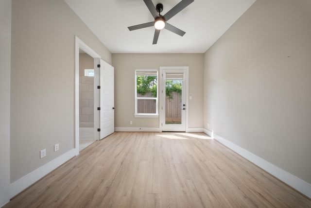 4013 Griggs Road B, Houston, TX 77021