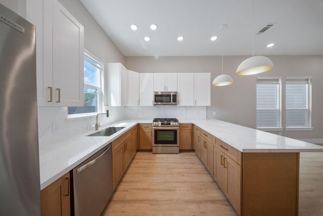 4013 Griggs Road B, Houston, TX 77021