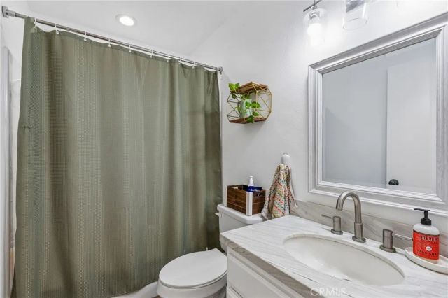 25916 Pueblo, Valencia, CA 91355