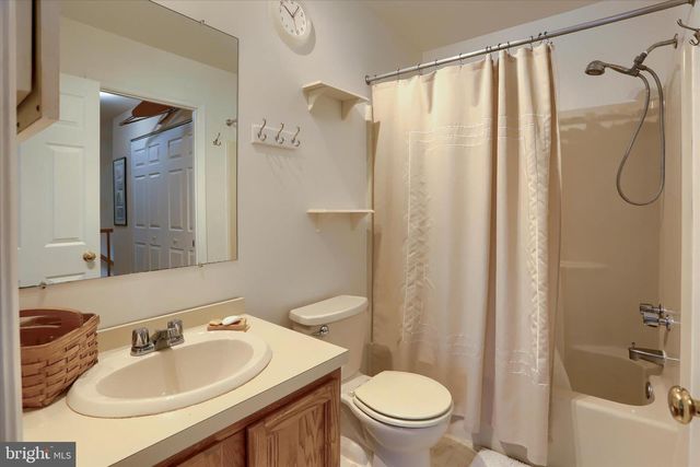 1311 CAMBRIDGE CT, Palmyra, PA 17078