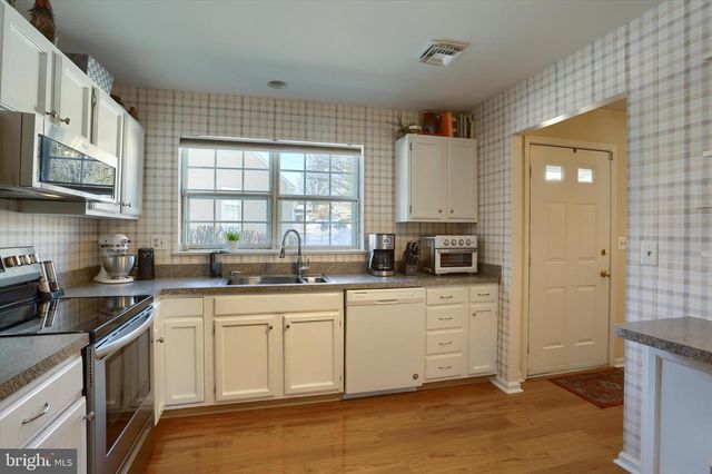 1311 CAMBRIDGE CT, Palmyra, PA 17078