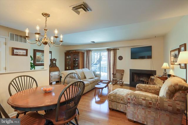 1311 CAMBRIDGE CT, Palmyra, PA 17078