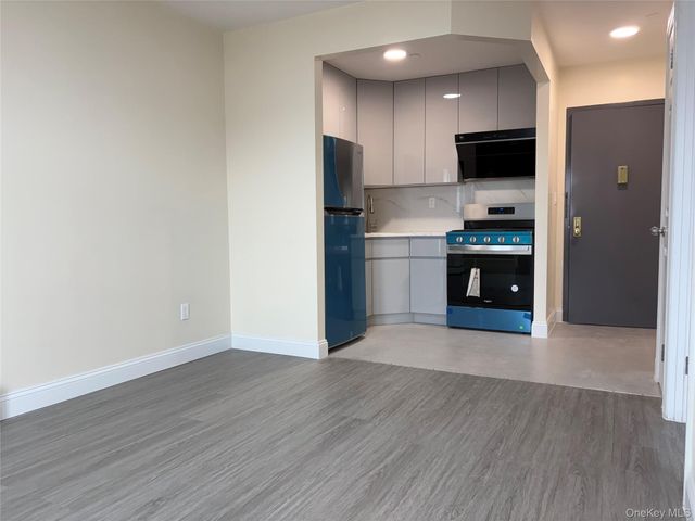 41-35 67th Street 6C, Woodside, NY 11377