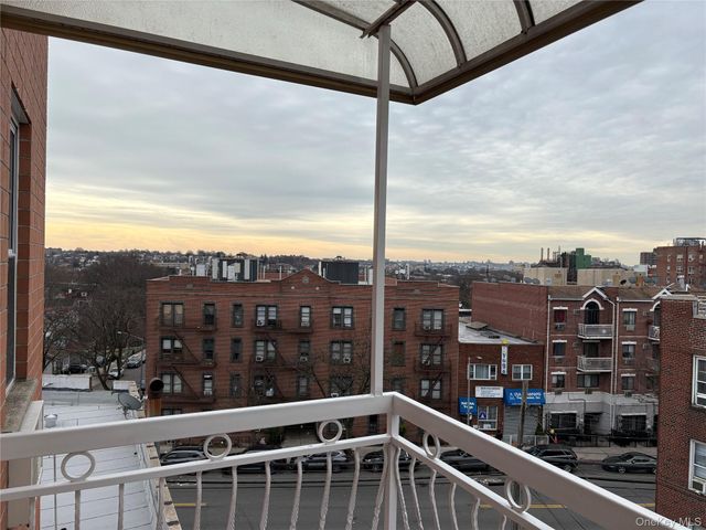 41-35 67th Street 6C, Woodside, NY 11377