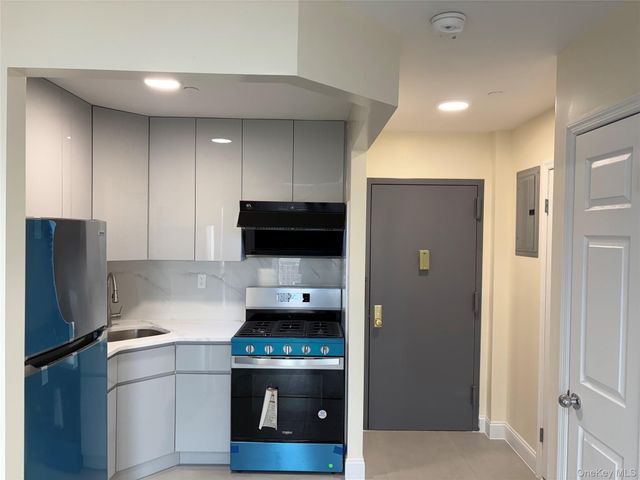 41-35 67th Street 6C, Woodside, NY 11377