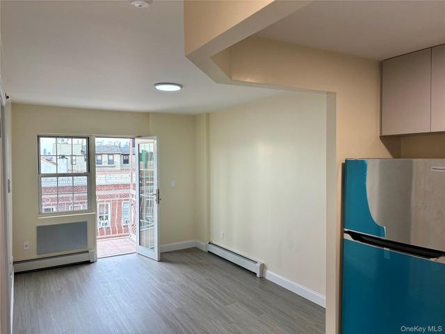 41-35 67th Street 6C, Woodside, NY 11377