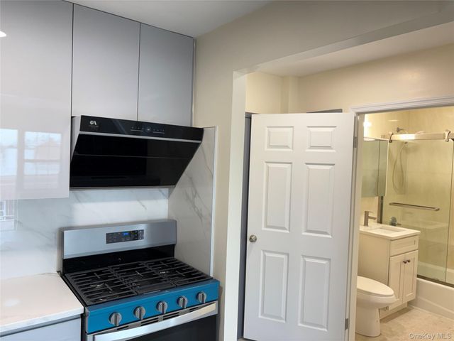 41-35 67th Street 6C, Woodside, NY 11377