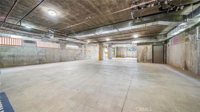 17158 Chatsworth Street 4, Granada Hills, CA 91344