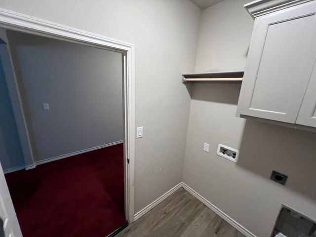 816 N 3rd Street, Wolfforth, TX 79382