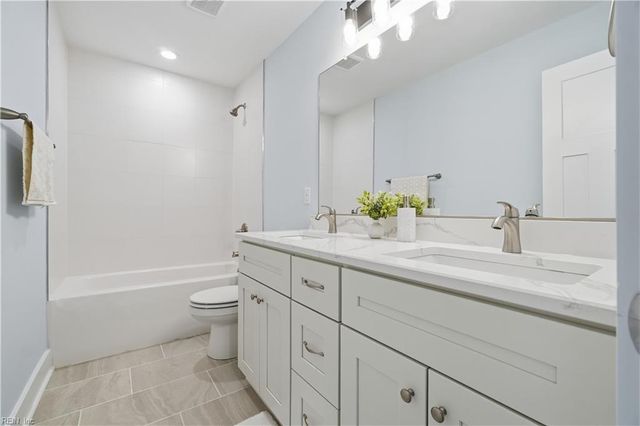861 Little Bay AVE, Norfolk, VA 23503