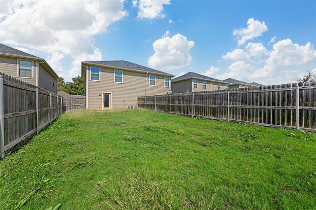 236-238 W Lake 236, Sherman, TX 75090