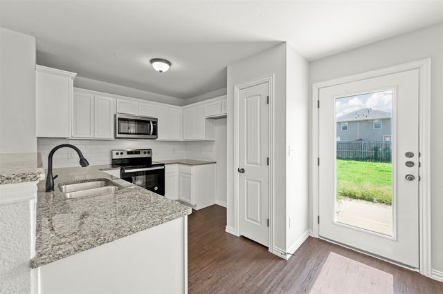 236-238 W Lake 236, Sherman, TX 75090