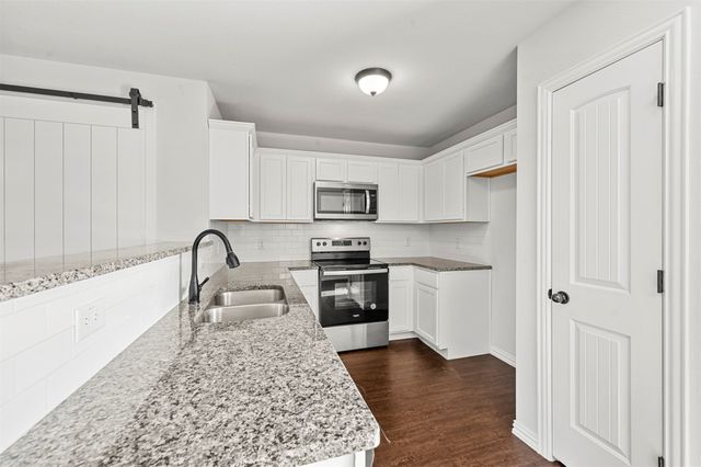236-238 W Lake 236, Sherman, TX 75090
