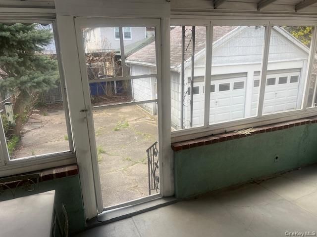 9432 86 Avenue, Woodhaven, NY 11421