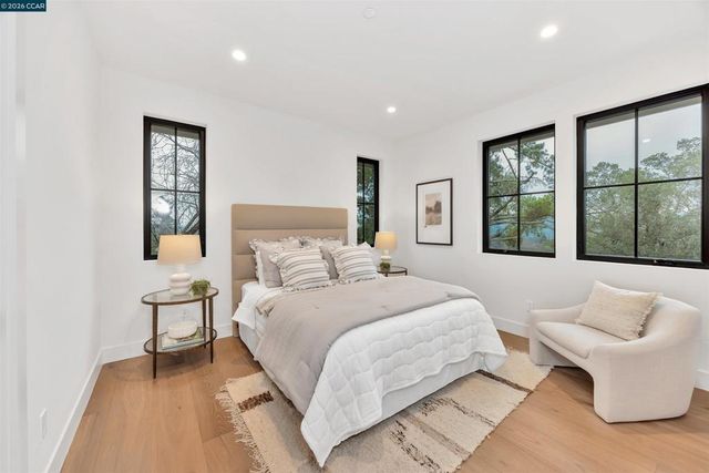 1362 Sunset Loop, Lafayette, CA 94549