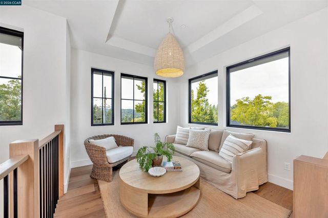 1362 Sunset Loop, Lafayette, CA 94549