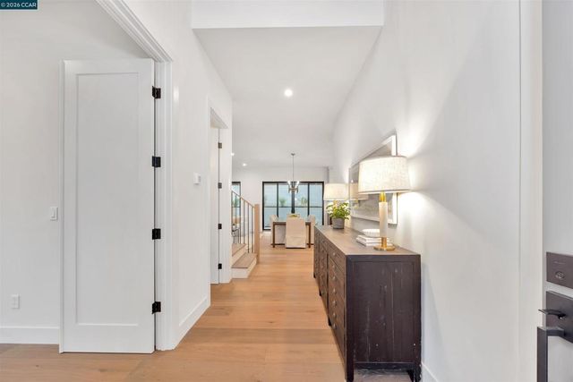 1362 Sunset Loop, Lafayette, CA 94549