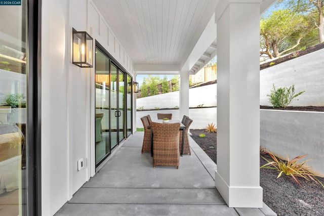 1362 Sunset Loop, Lafayette, CA 94549