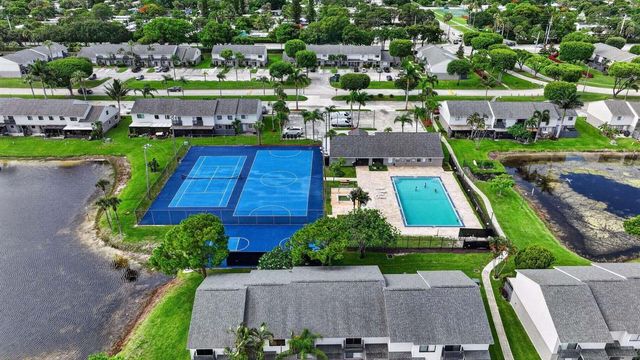 4803 Pier Drive, Greenacres, FL 33463