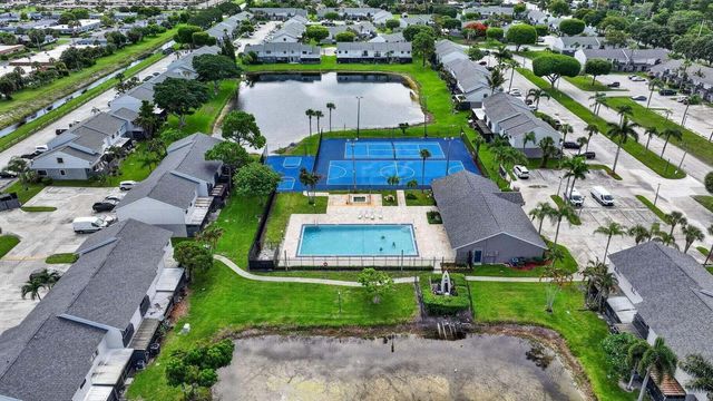 4803 Pier Drive, Greenacres, FL 33463