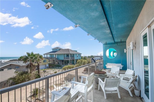 3303 On The Beach Dr, Port Aransas, TX 78373