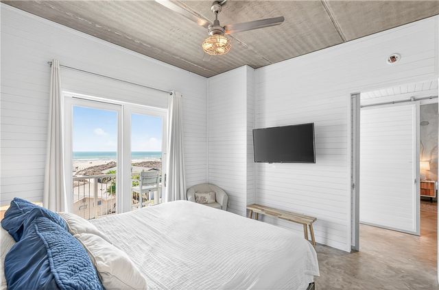 3303 On The Beach Dr, Port Aransas, TX 78373