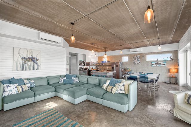 3303 On The Beach Dr, Port Aransas, TX 78373