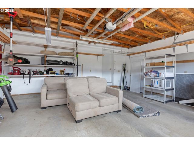 2854 Ne 46TH Loop, Lincoln City, OR 97367