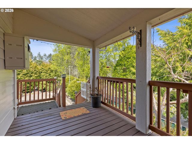 2854 Ne 46TH Loop, Lincoln City, OR 97367