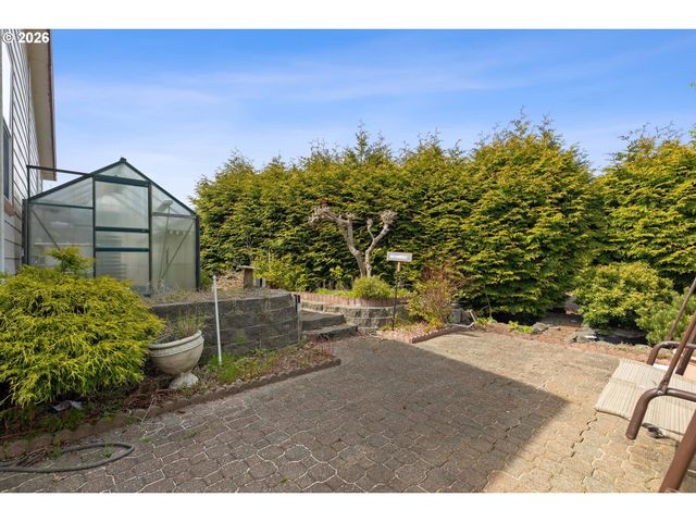 2854 Ne 46TH Loop, Lincoln City, OR 97367