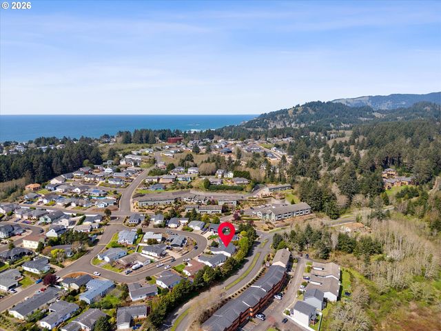 2854 Ne 46TH Loop, Lincoln City, OR 97367