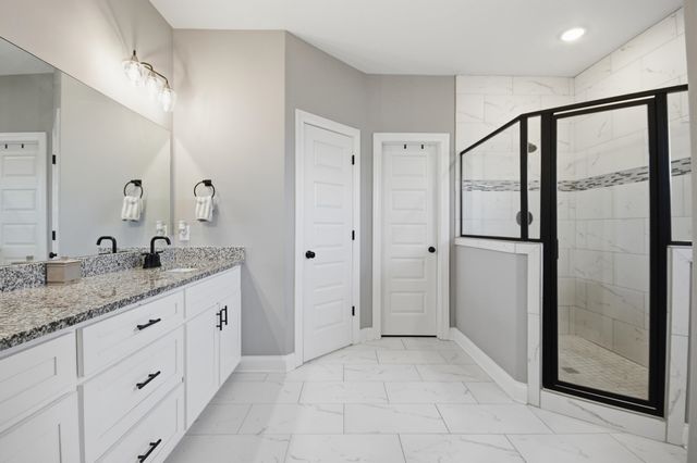 9716 WOODLAND FOX LN S, Cordova, TN 38018