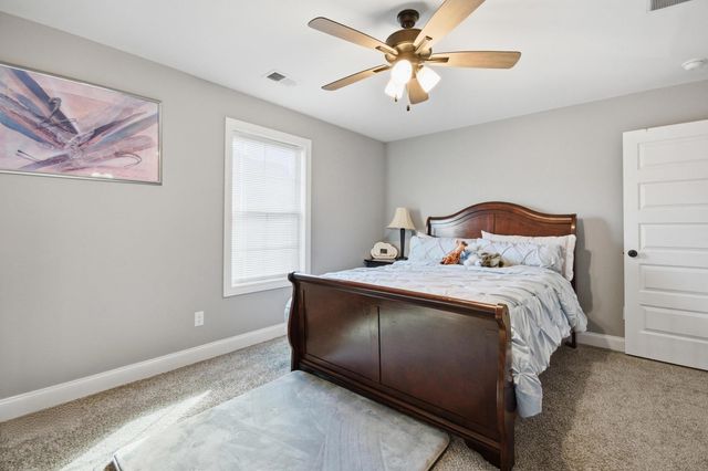 9716 WOODLAND FOX LN S, Cordova, TN 38018