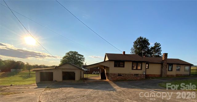 310 Horn Bottom Road, Forest City, NC 28043
