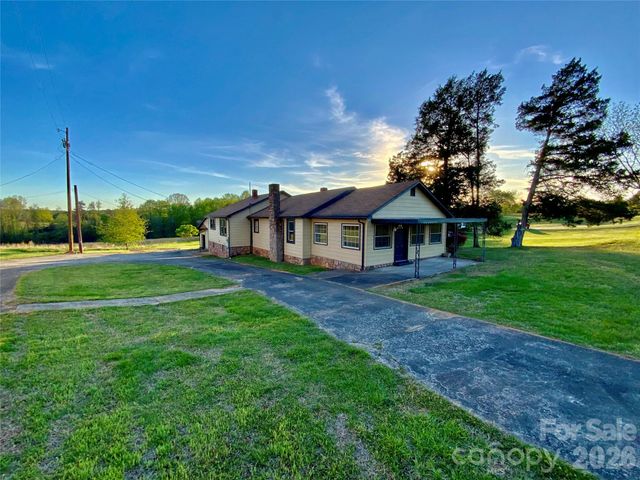 310 Horn Bottom Road, Forest City, NC 28043