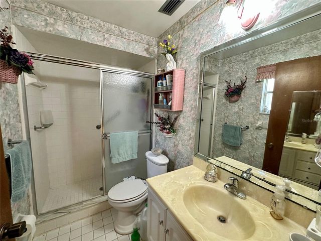 723 GASTON FOSTER ROAD, Orlando, FL 32807