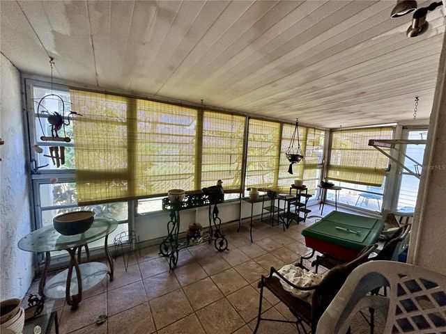 723 GASTON FOSTER ROAD, Orlando, FL 32807