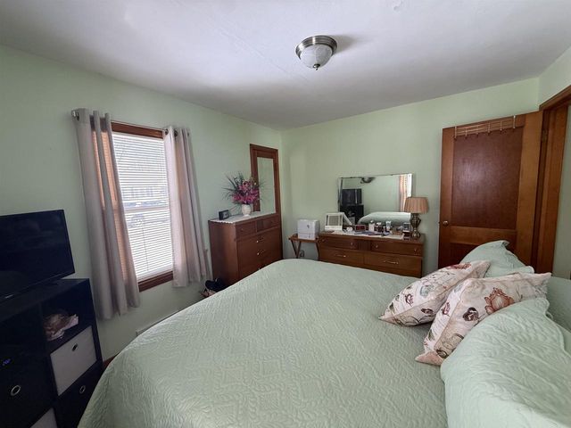 2113 17TH AVENUE, Menomonie, MI 49858