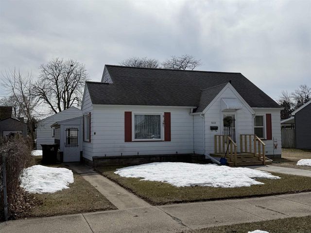 2113 17TH AVENUE, Menomonie, MI 49858