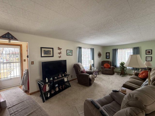 2113 17TH AVENUE, Menomonie, MI 49858
