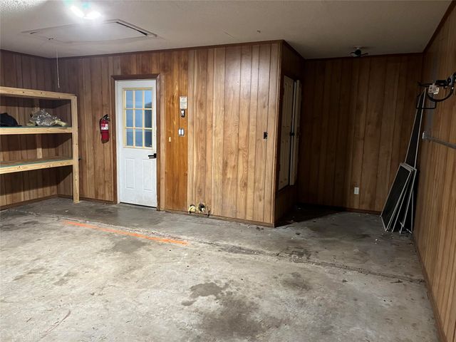 12 Lacey Street, Hooks, TX 75561