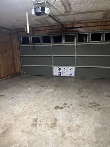 12 Lacey Street, Hooks, TX 75561