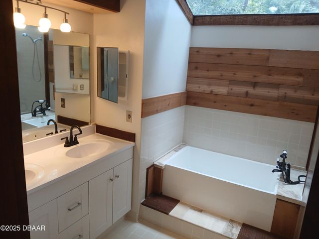 329 Groover Creek Crossing, Ormond Beach, FL 32174