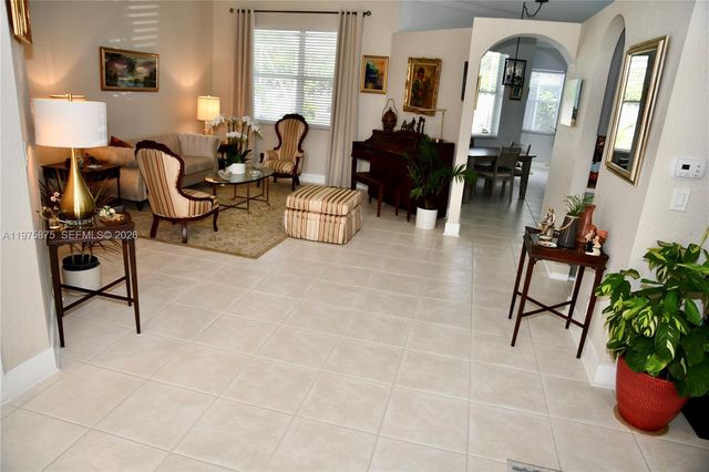 1335 E Barwick Ranch Cir, Delray Beach, FL 33445