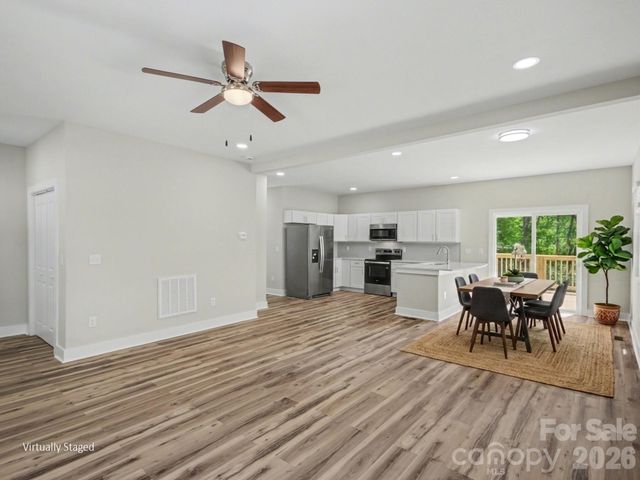 2728 Crawford Avenue, Gastonia, NC 28052