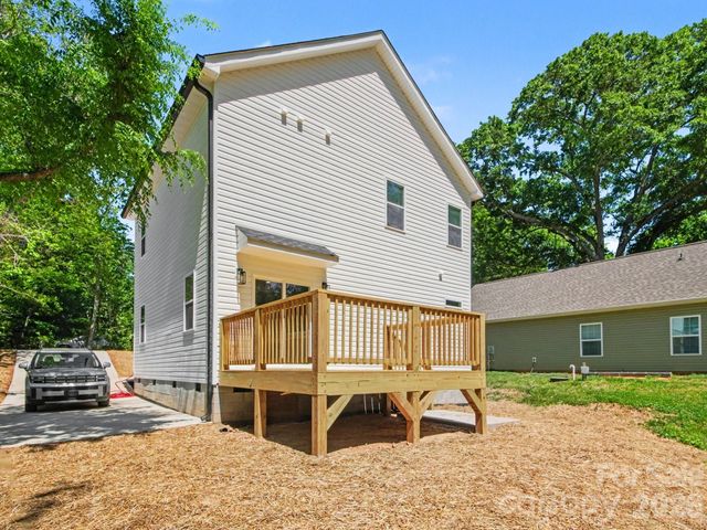 2728 Crawford Avenue, Gastonia, NC 28052