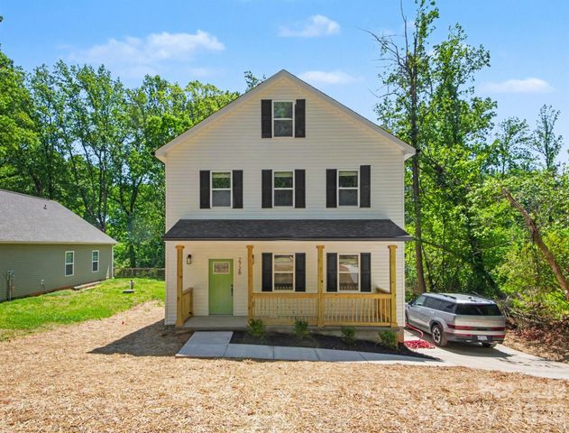 2728 Crawford Avenue, Gastonia, NC 28052